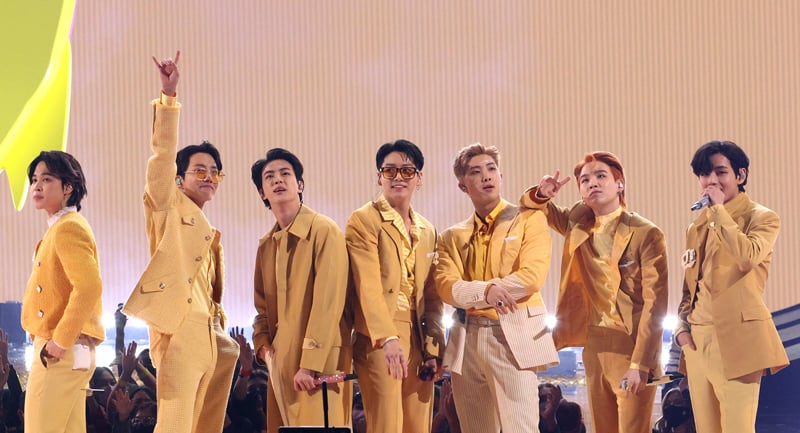 Se anuncian los planes de la gira BTS 2026, pero Hybe niega algunas especulaciones | BTS, Música | Noticias y rumores de celebridades | Entretenimiento, fotos y vídeos Se anuncian los planes de la gira BTS 2026, pero Hybe niega algunas especulaciones | BTS, Música | Noticias y rumores de celebridades | Entretenimiento, fotos y vídeos