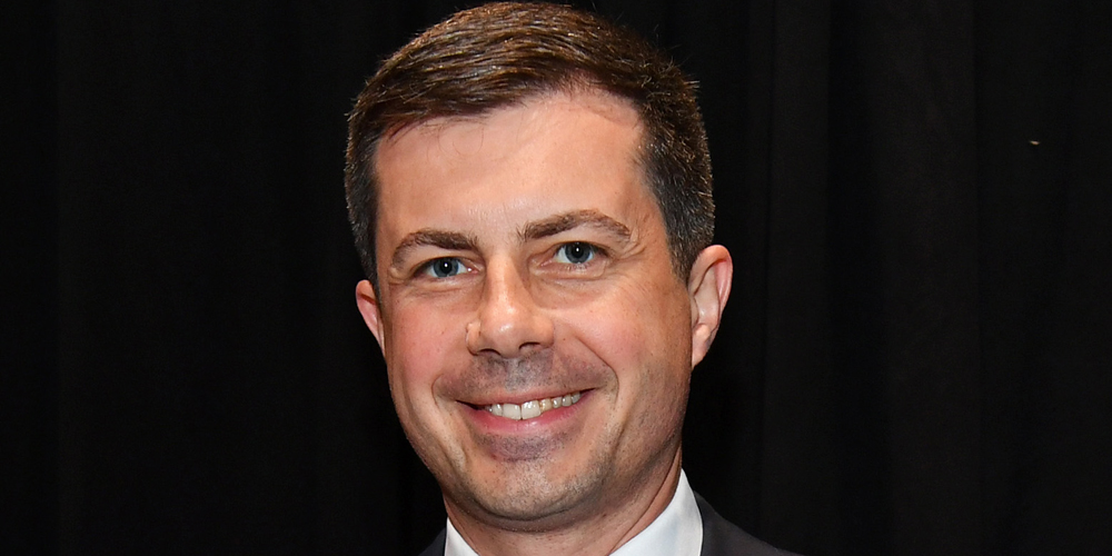 Pete Buttigieg ‘Fake Gay’? Politician Responds to Tucker Carlson’s Conspiracy Theory | Pete Buttigieg, pride, Tucker Carlson | Celebrity News and Gossip | Entertainment, Photos and Videos