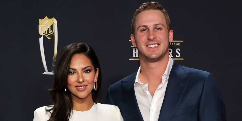 🏈 Jared Goff's Stunning Wife, Christen Harper! The Sports Illustrated Swimsuit Model's Glamorous Career!