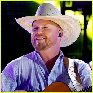 Cody Johnson Undergoes 'Immediate Surgery' After Eardrum Rupture, Cancels Remaining 2025 Concerts