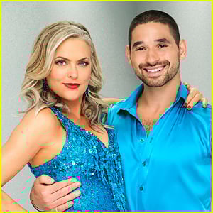 Elaine Hendrix’s Absence From ‘Dancing With the Stars’ on ‘Halloween Night’ Explained, What This Means For Her Future On the Show Elaine Hendrix’s Absence From ‘Dancing With the Stars’ on ‘Halloween Night’ Explained, What This Means For Her Future On the Show