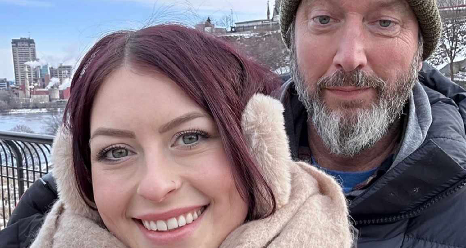 Comedian Tom Green Marries Amanda Nelson in Wedding ‘Filled with Love