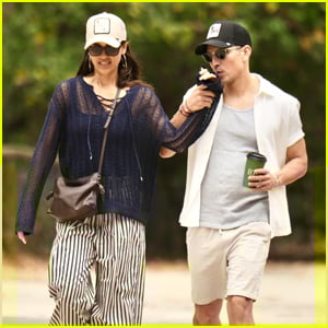 Danny Ramirez Sweetly Kisses Girlfriend Jessica Alba's Hand During Day Out in Australia