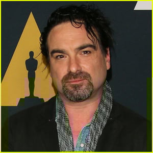 Johnny Galecki Shares Rare Photos with Wife Morgan & Kids at Disney World!