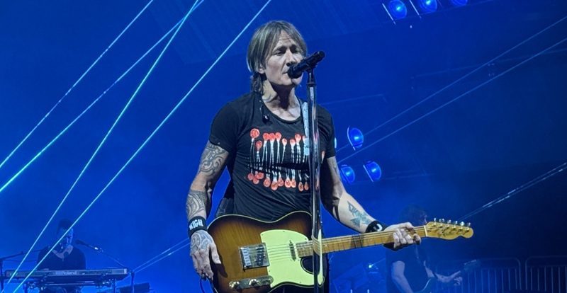 Keith Urban Removes Song About Nicole Kidman From His Tour Setlist in First Show Back Since Divorce News | Keith Urban, Nicole Kidman | Celebrity News and Gossip | Entertainment, Photos and Videos