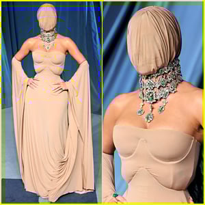 Kim Kardashian Wears a Mask at Academy Museum Gala 2025