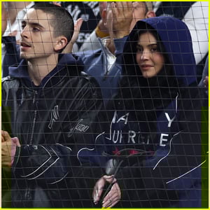 Timothee Chalamet & Kylie Jenner Spend the Night at New York Yankees Game Timothee Chalamet & Kylie Jenner Spend the Night at New York Yankees Game