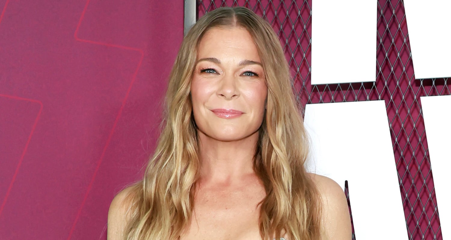 LeAnn Rimes Looks Back at Hitting Rock Bottom, Opens Up About Health Struggles | LeAnn Rimes | Celebrity News and Gossip | Entertainment, Photos and Videos