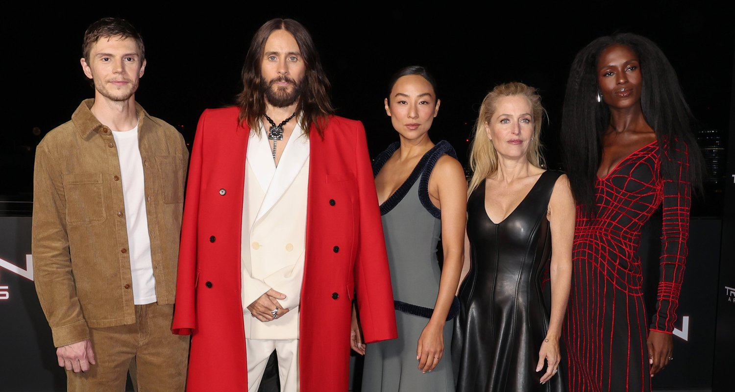 Jared Lee, Jodie Turner Smith, & More ‘TRON: Ares’ Stars Screen New Movie in London | Evan Peters, Gillian Anderson, Greta Lee, Jared Leto, Jodie Turner-Smith, Tron, Tron: Ares | Celebrity News and Gossip | Entertainment, Photos and Videos
