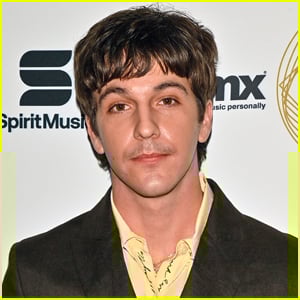 Role Model Explains the Origin of His Viral ‘Sally’ Tour Segment Role Model Explains the Origin of His Viral ‘Sally’ Tour Segment