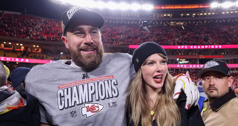 Taylor Swift foi vista no jogo do Chiefs em 27 de outubro, quando Travis Kelce empatou o recorde de touchdowns da carreira do Chiefs | Brittany Mahomes, futebol, Kansas City Chiefs, NFL, esportes, Taylor Swift, Travis Kelce | Notícias e fofocas sobre celebridades | Entretenimento, fotos e vídeos Taylor Swift foi vista no jogo do Chiefs em 27 de outubro, quando Travis Kelce empatou o recorde de touchdowns da carreira do Chiefs | Brittany Mahomes, futebol, Kansas City Chiefs, NFL, esportes, Taylor Swift, Travis Kelce | Notícias e fofocas sobre celebridades | Entretenimento, fotos e vídeos