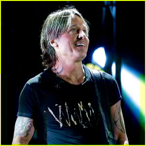 Keith Urban ha un momento imbarazzante al concerto che coinvolge l'ex Nicole Kidman