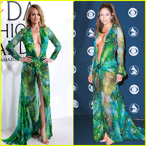 Amber Valletta indossa nuovamente l'iconico abito verde Versace di J.Lo, 26 anni dopo averlo indossato per la prima volta