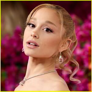 Ariana Grande Reveals She's Working on a Stage-Related Project, But Says It's Not Broadway