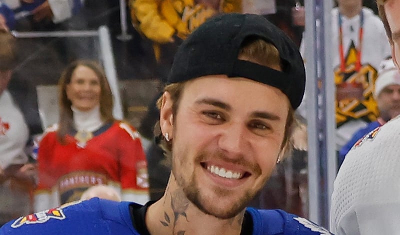 Justin Bieber Caught Peeing on Golf Course