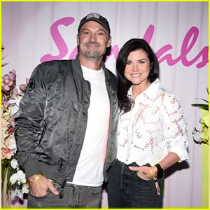 90210’s Brian Austin Green & Tiffani Thiessen Reunite Publicly for First Time Since Breaking Up 30 Years Ago