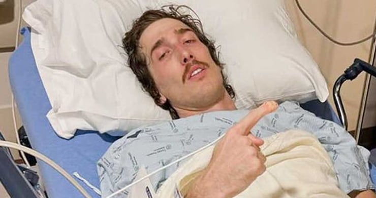 El YouTuber Brandon Buckingham ofrece una actualización aterradora mientras fue hospitalizado debido a una insuficiencia orgánica | Brandon Buckingham | Noticias y rumores de celebridades | Entretenimiento, fotos y vídeos