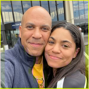 Senator Cory Booker, 56, &amp; Alexis Lewis, 38, Are Married!