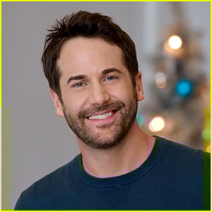 Is Niall Matter Single or Married? Meet His Wife & See His Rare Instagram Posts