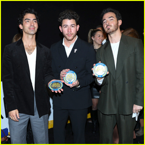 Jonas Brothers Inducted Into New Jersey Hall of Fame!