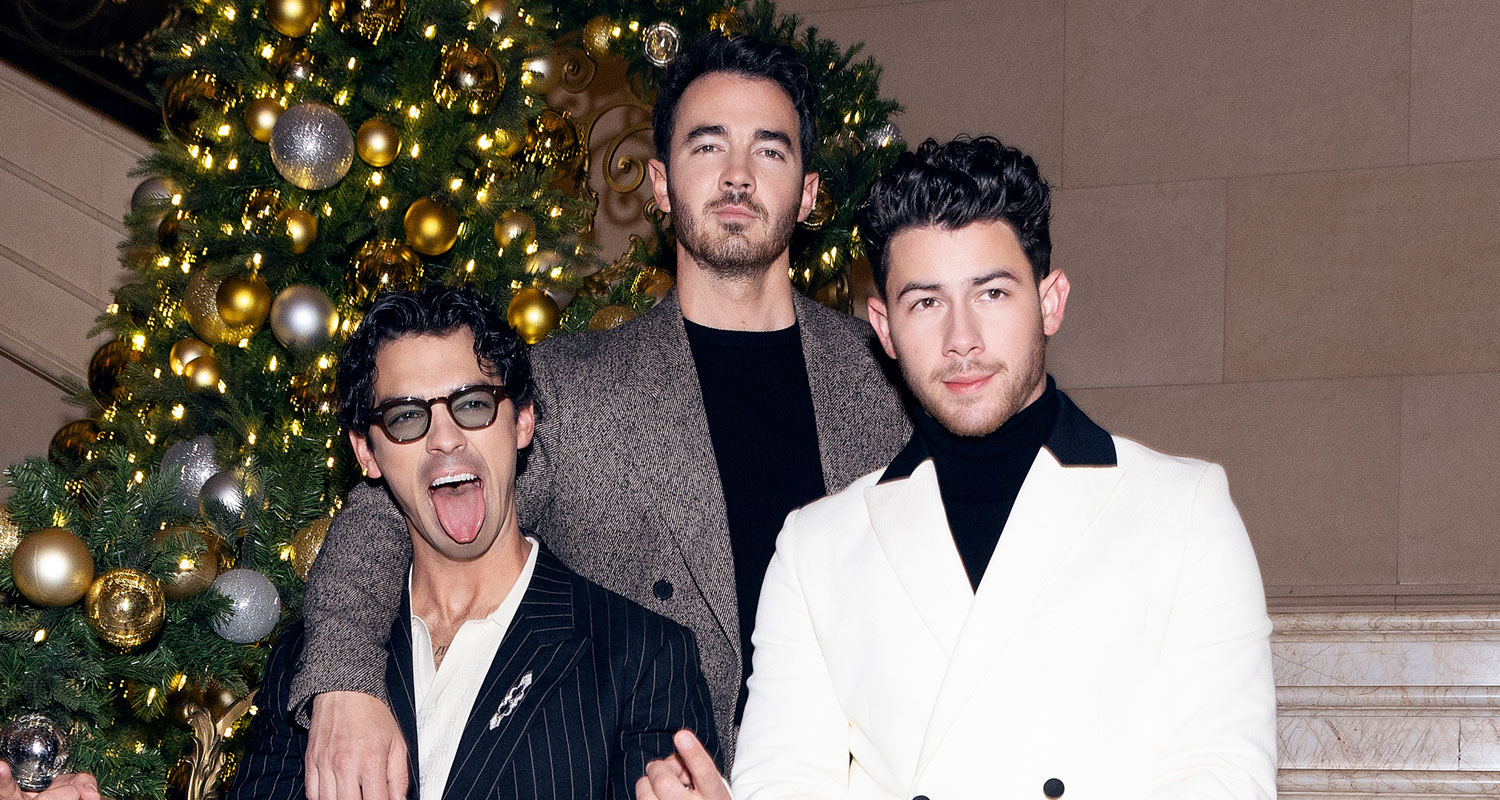 Go Behind-the-Scenes With Jonas Brothers at ‘A Very Jonas Christmas Movie’ Premiere With 50+ Photos!
