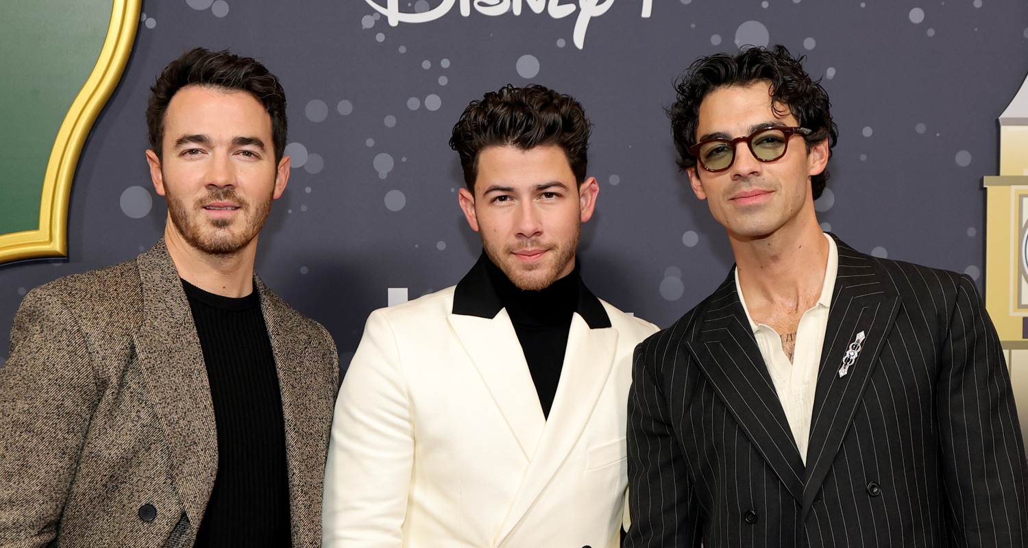 Kevin, Nick, & Joe Jonas Step Out in NYC for ‘A Very Jonas Christmas
