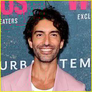 Justin Baldoni의 문자 메시지는 2024년 Ryan Reynolds-Blake Lively 데이트의 세부 사항을 공개합니다.