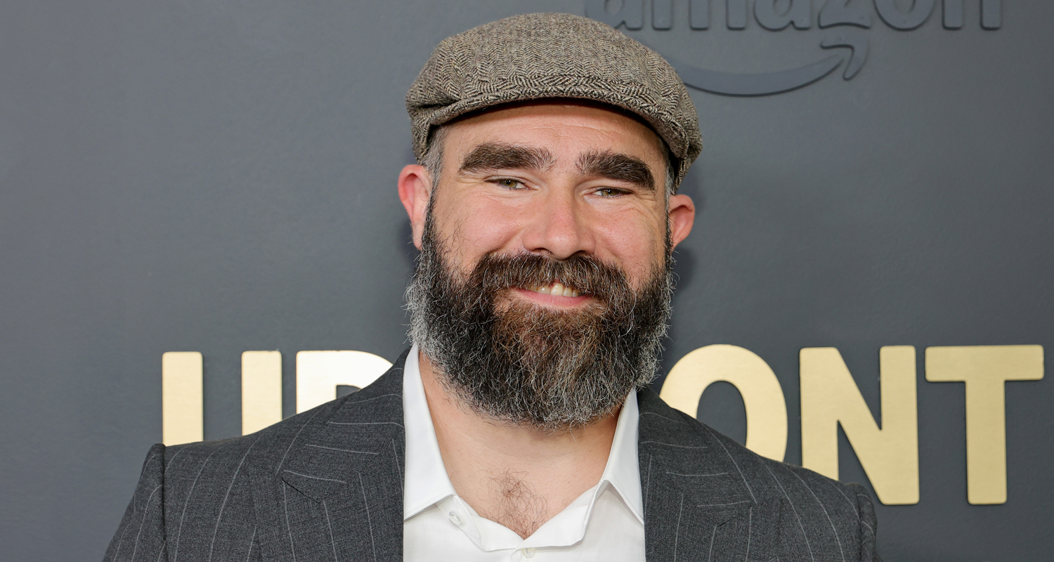 Jason Kelce Explains Why He’s Fasting Before Thanksgiving Dinner(00)