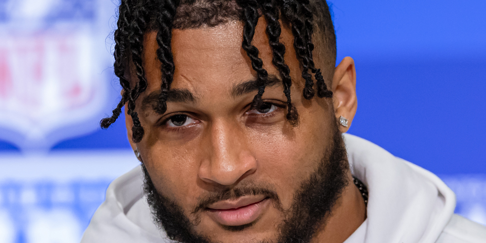 NFL’s Marshawn Kneeland Dead at 24: Read the Statement from the Dallas Cowboys | Dallas Cowboys, Marshawn Kneeland, nfl, RIP | Celebrity News and Gossip | Entertainment, Photos and Videos