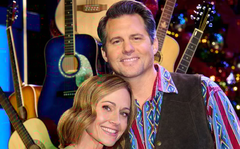 How Nikki DeLoach & Kristoffer Polaha First Met 21 Years Ago & Then Worked Together Again on Hallmark’s ‘Grand Ole Opry Christmas’ | Hallmark Channel, Kristoffer Polaha, Nikki DeLoach | Celebrity News and Gossip | Entertainment, Photos and Videos