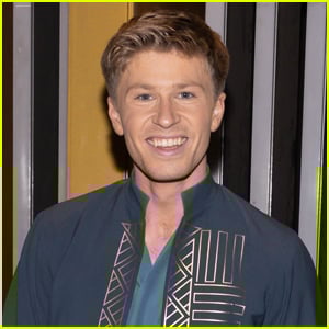 Robert Irwin Shares Update on 'Painful' Rib Injury from 'DWTS' Finale Rehearsals