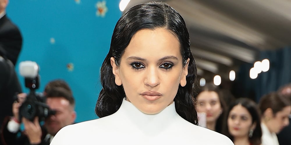 ‘Porcelana’ Lyrics, English Translation & Meaning: Rosalía Sings in Japanese on ‘Lux’ Song | Lyrics, Music, Rosalia | Celebrity News and Gossip | Entertainment, Photos and Videos