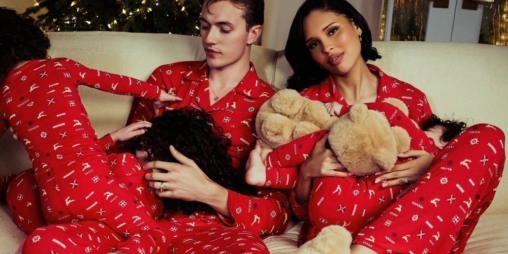 Nara & Lucky Blue Smith Pose With Their Children for Skims Holiday(01)