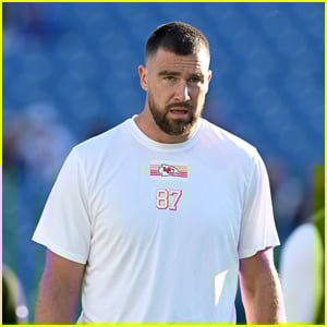 Travis Kelce Has Awkward Response to Brother Jason Kelce's Questions About His Personal Life 