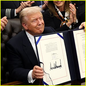 Trump firma proyecto de ley para poner fin al cierre gubernamental más largo en la historia de Estados Unidos 