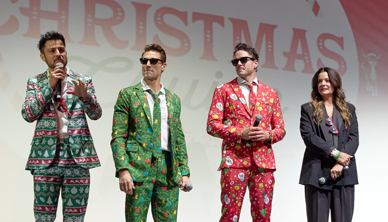 Hallmark Channel Premiered the Christmas Movie ‘Three Wisest Men’ for 4,000 Fans on a Cruise to Mexico!