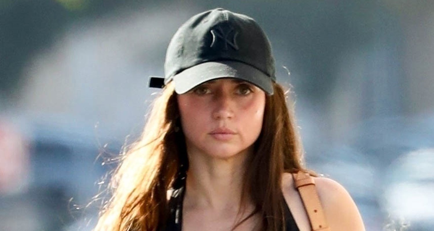 Ana de Armas Dons New York Yankees Hat for Weekend Workout | Ana de Armas | Celebrity News and Gossip | Entertainment, Photos and Videos