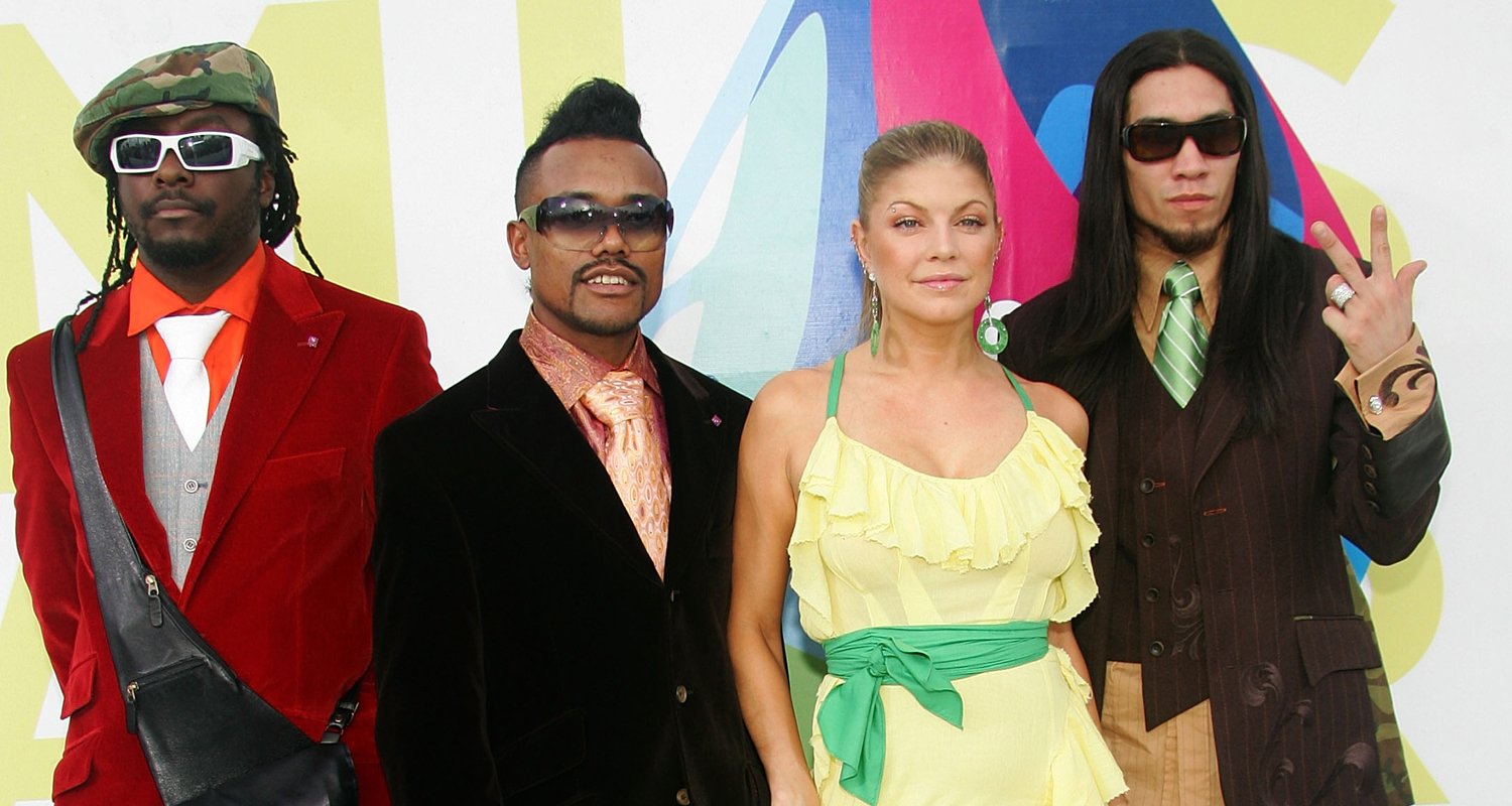 Fergi com cicatriz de ervilha preta e olhos roxos após sair da banda | Apl de ap, ervilhas de olhos pretos, fergie, maboo, eu | Notícias e fofocas Entretenimento, fotos e vídeos