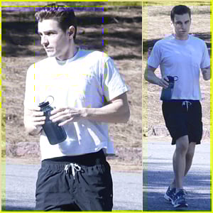 Dave Franco Keeps Himself Fit With a Scenic Run Through Los Feliz