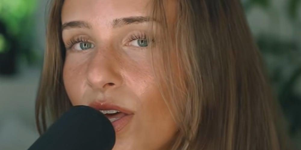 Letra de ‘I Think I’m Addicted’: música da cantora Hayley Joel do TikTok com Oscar Med K se torna viral | Haley Joelle, Letras, Música, oskar med k, TikTok | Notícias e fofocas sobre celebridades Entretenimento, fotos e vídeos