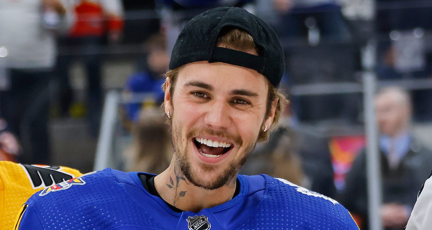 Justin Bieber compartilha adoráveis fotos de Natal de Son Jack, de 16 meses, com chapéu de Papai Noel | Bebês celebridades, Natal, Jack Bieber, Justin Bieber | Notícias e fofocas sobre celebridades | Entretenimento, fotos e vídeos