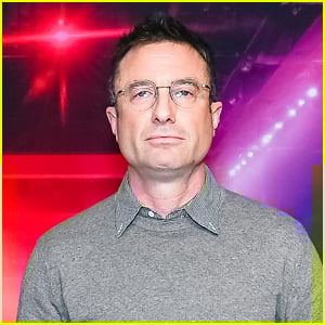 Jacob Tierney Slams Deuxmoi Over 'Heated Rivalry' Comments, Addresses Criticism There's Bad Acting & No Plot