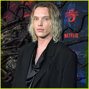 ‘Stranger Things’ Star Jamie Campbell Bower Makes Broadway Debut in Surprise Cameo!