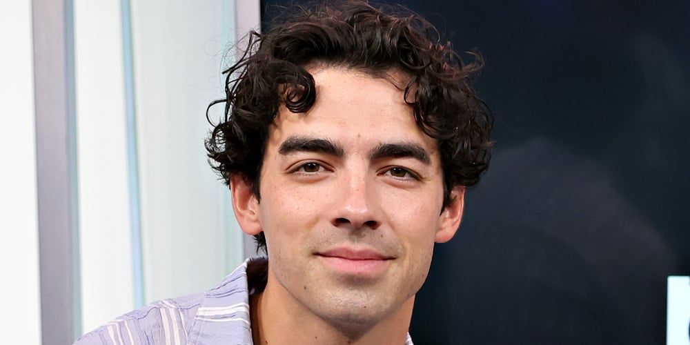 Joe Jonas Reacts to Being Endlessly Trolled for His Inability to Parallel Park After Video Goes Viral