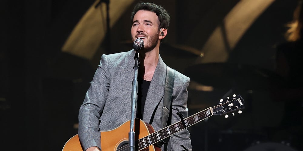Kevin Jonas explica por qué canta fuera de los álbumes de Jonas Brothers Jonas | Los Jonas Brothers, Kevin Jonas | Noticias y chismes Entretenimiento, fotos y vídeos.