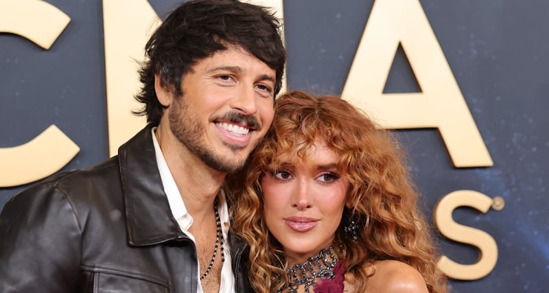 ‘Estoy enamorado de la canción del hombre: ¡Lari-sílaba Lanny Lance mira al niño Morgan Erance en una nueva canción! ¡Ahora escucha! | Escuche, escuche primero Noticias y chismes | Entretenimiento, fotos y vídeos. ‘Estoy enamorado de la canción del hombre: ¡Lari-sílaba Lanny Lance mira al niño Morgan Erance en una nueva canción! ¡Ahora escucha! | Escuche, escuche primero Noticias y chismes | Entretenimiento, fotos y vídeos.