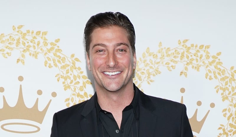 Daniel Lissing é solteiro ou casado? Conheça a esposa do ator Hallmark! | Daniel Lissing, História de namoro, Hallmark Channel, Nadia Lissing | Notícias e fofocas sobre celebridades | Entretenimento, fotos e vídeos