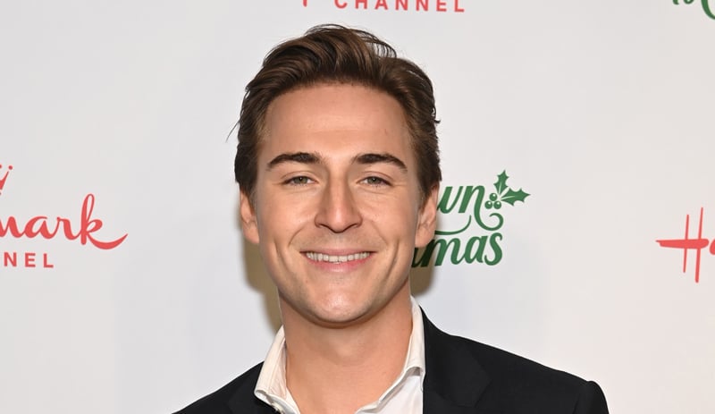 ¿Evan Roderick está soltero o casado? ¡Conoce a la prometida del actor Hallmark! | Historia de citas, Dion Karas, Evan Roderick, Hallmark Channel | Noticias y rumores de celebridades | Entretenimiento, fotos y vídeos