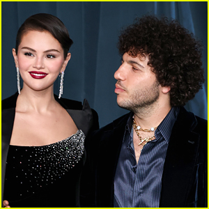 Selena Gomez & Benny Blanco Decorate First Christmas Tree as Married