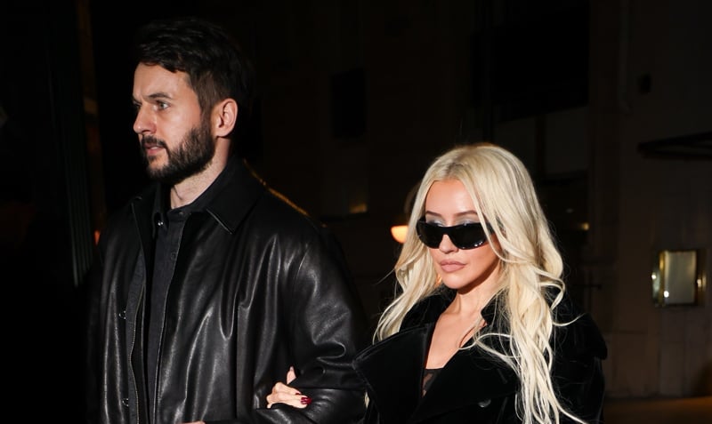 Christina Aguilera sai em Paris com o parceiro Matthew Rutler após receber um novo membro da família! | Christina Aguilera, Matthew Rutler | Notícias e fofocas sobre celebridades | Entretenimento, fotos e vídeos